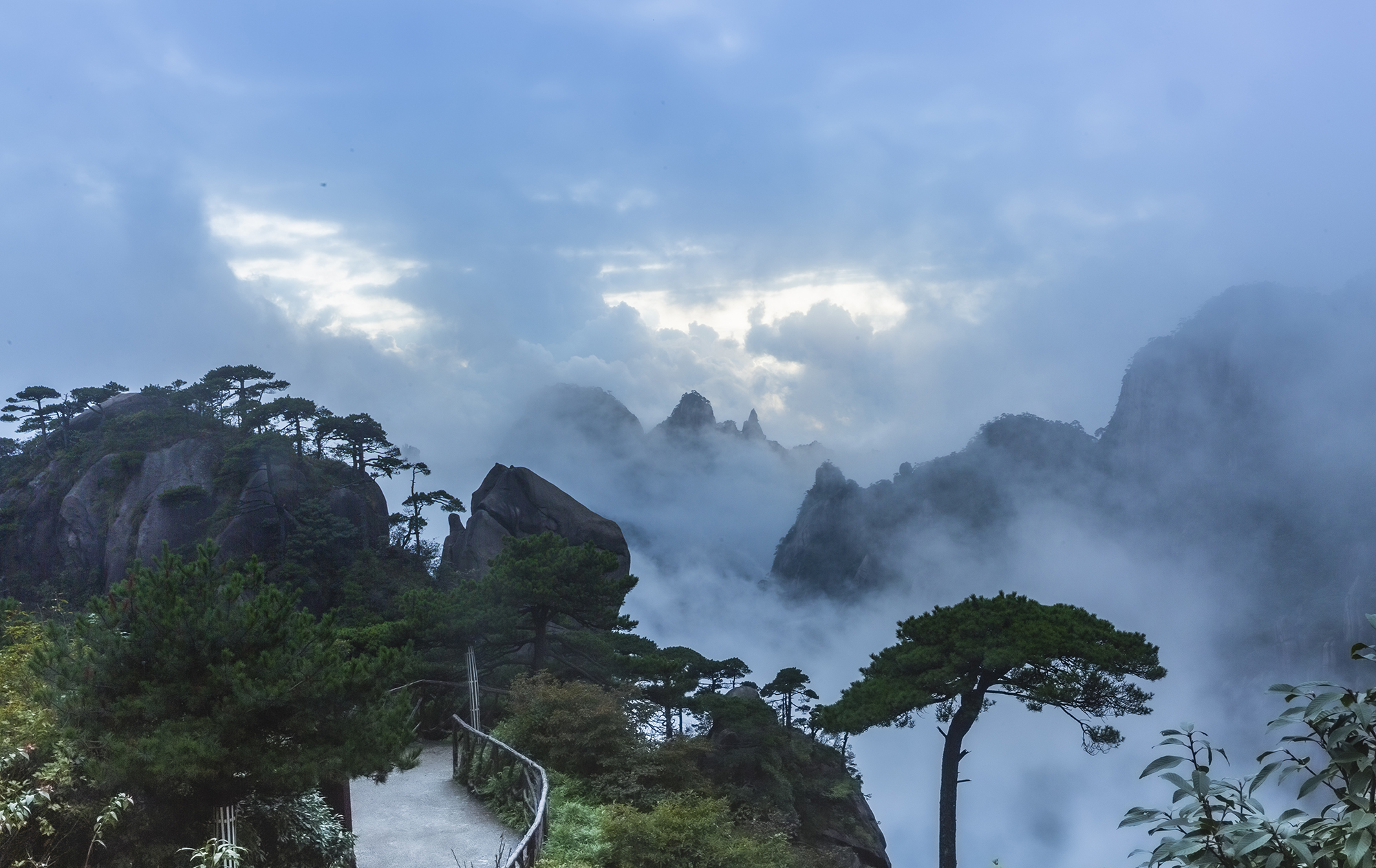 五一来三清山，红色旅游、跨省长线游、探秘新秘境！