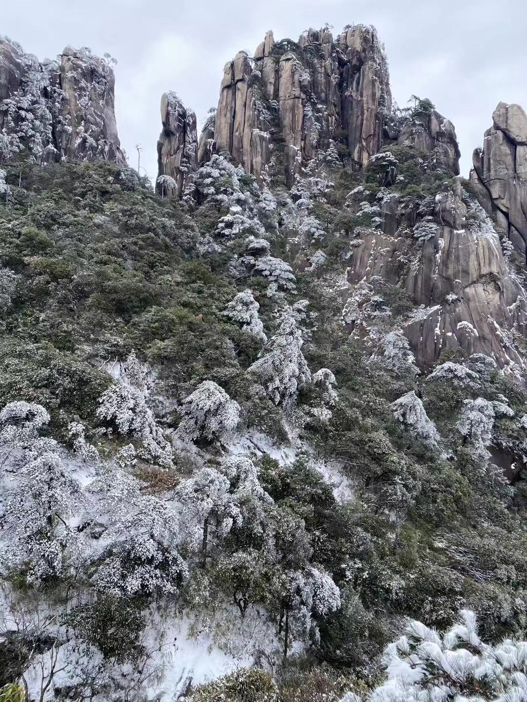 雪景三清山
