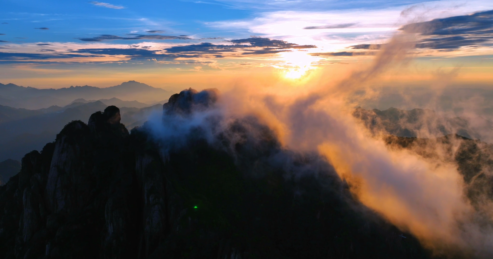 三清山日出