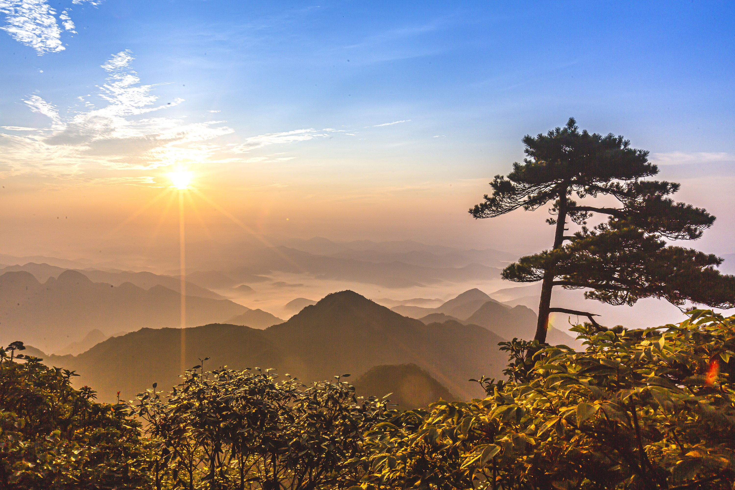 三清山日出